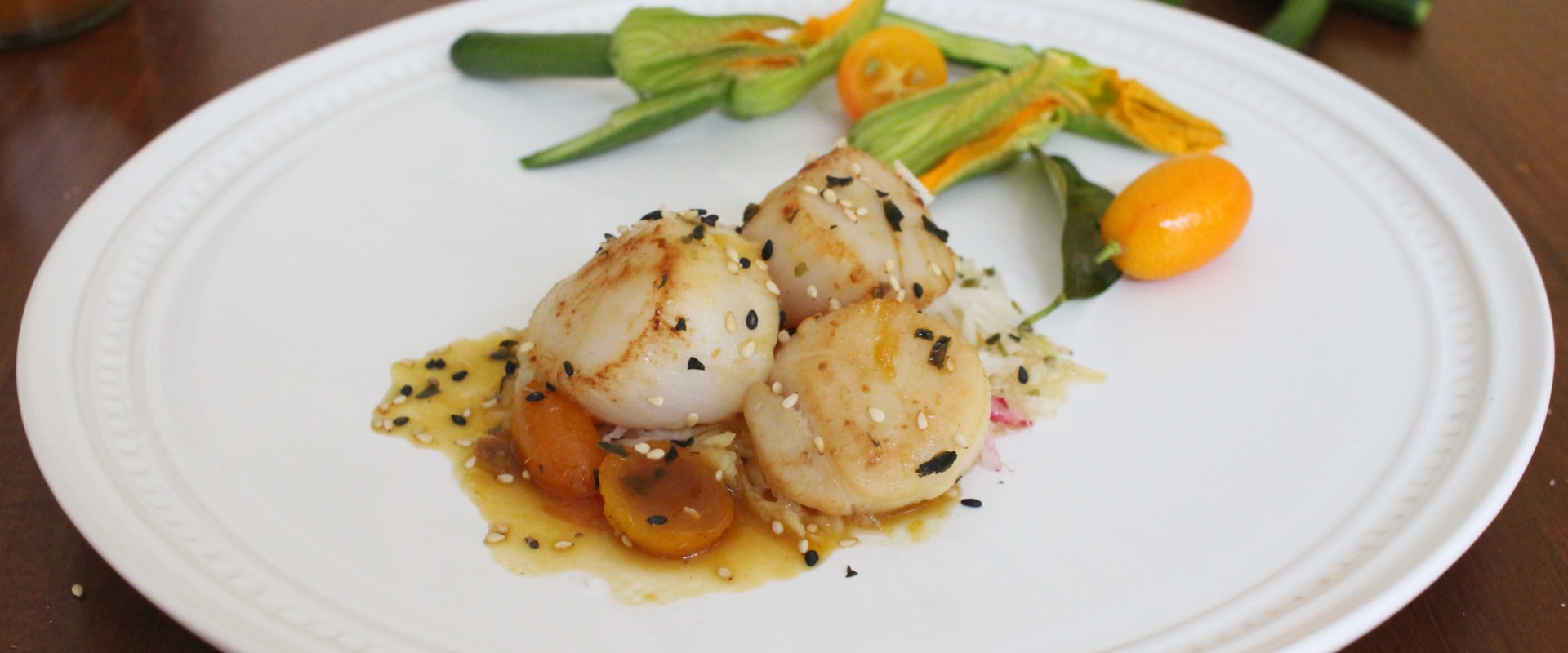 Dried Scallop and Sesame Oil Marinade: A Delicious Addition to Chinese Cuisine