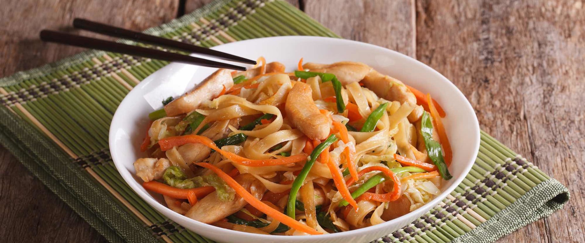 Dried Scallop and Chicken Stir Fry: A Delicious and Versatile Chinese Dish