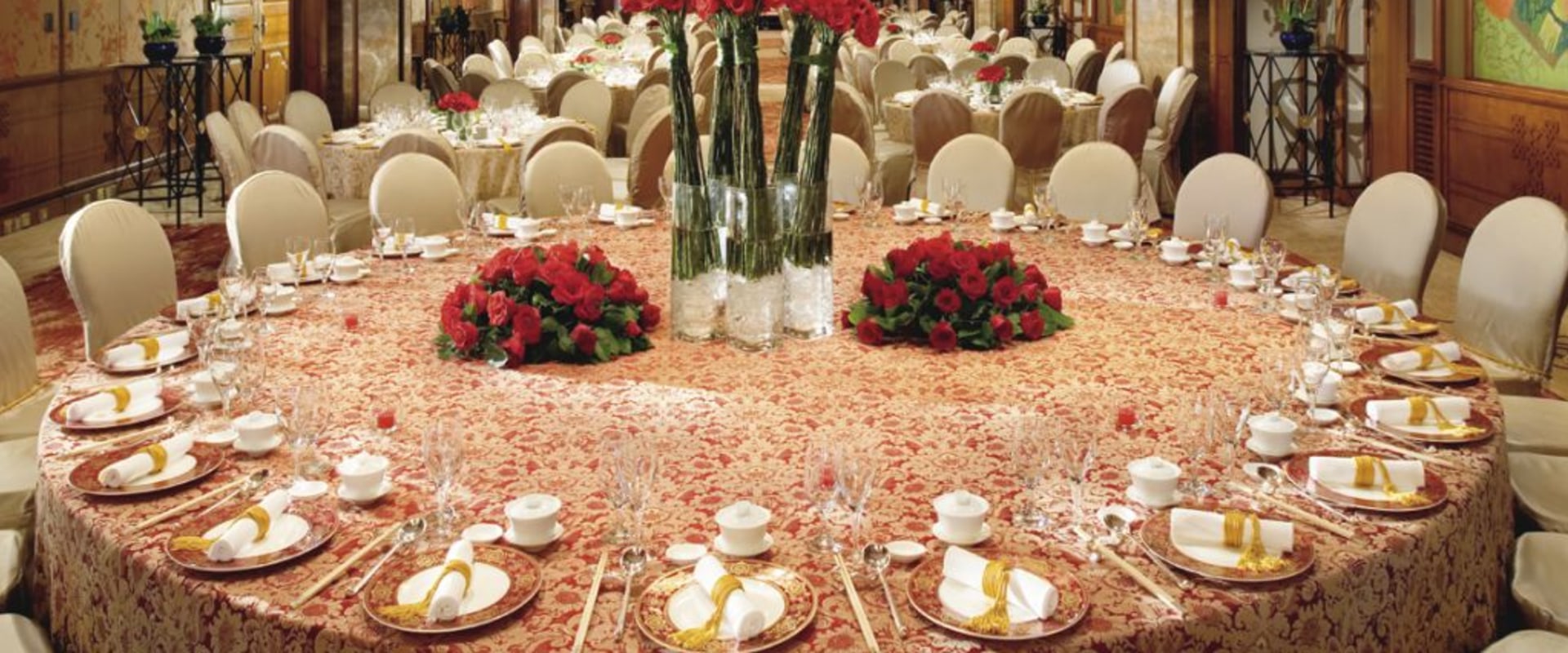 Exploring the Symbolism of Dried Scallops in Chinese Wedding Banquets