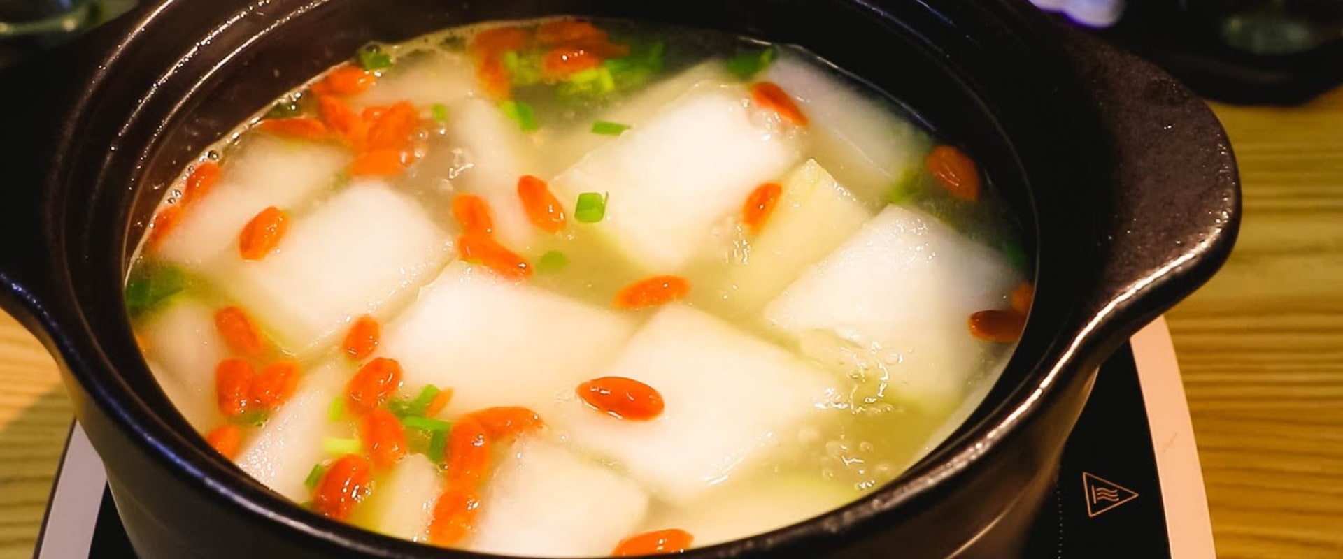 Dried Scallop and Winter Melon Soup: A Delicious and Nourishing Chinese Dish